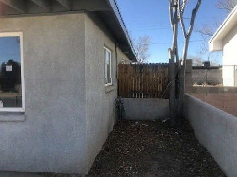 4th image of 1525 54th St NW