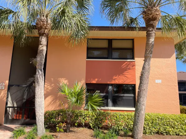 1512 Mainsail Dr Unit 1, Naples, FL 34114