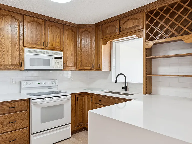 6346 Bennett Ct — Photo 9