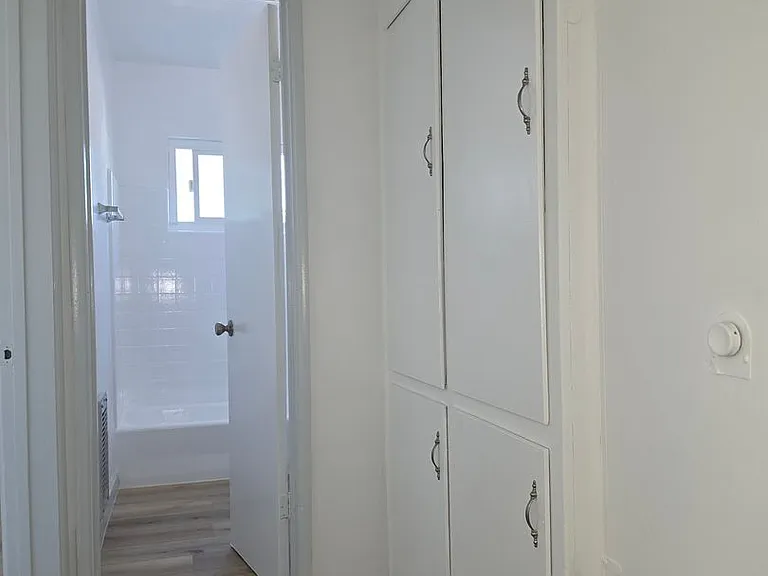 4028 Perlita Ave — Photo 13