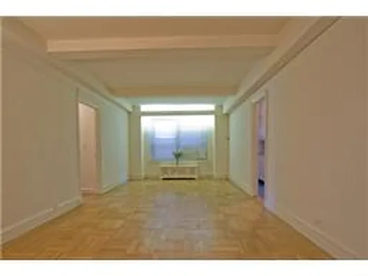 Rented by Douglas Elliman | media 14
