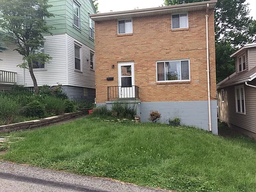 84 Georgetown Ave Photo 1