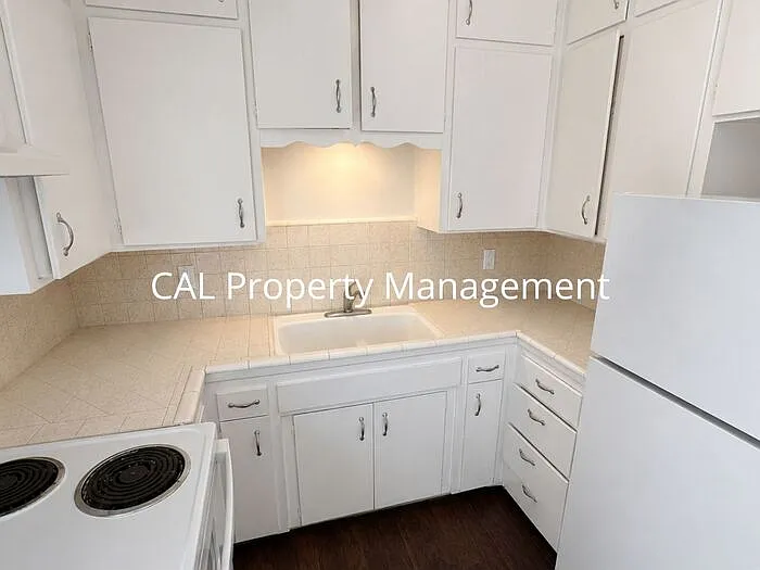 938 Illinois Ave #14 — Photo 6