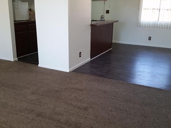 Living room & Dinning room