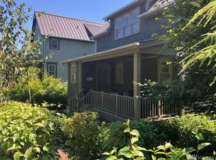 20 Button Ln, Pacific Beach, WA 98571