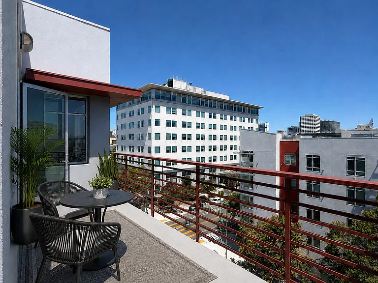 1020 Jackson St #606 — Photo 1