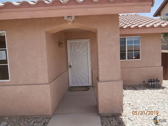 2nd image of 2326 Sierra Ct