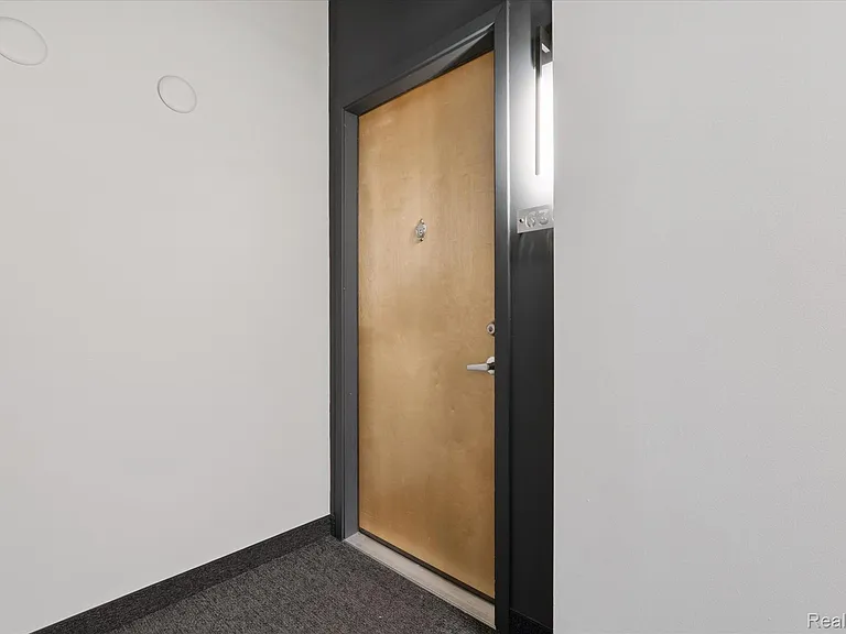 101 Curry Ave #630 — Photo 2