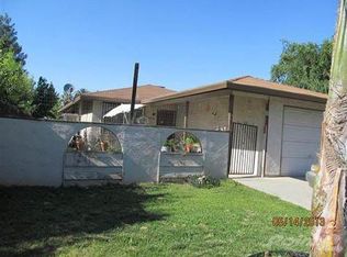 886 Oak Ave, Porterville, CA 93257