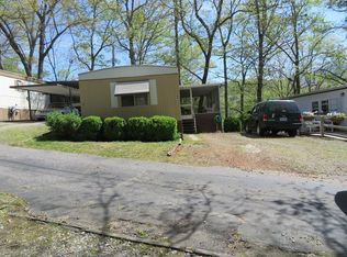 83 Summer Cir, Franklin, NC 28734