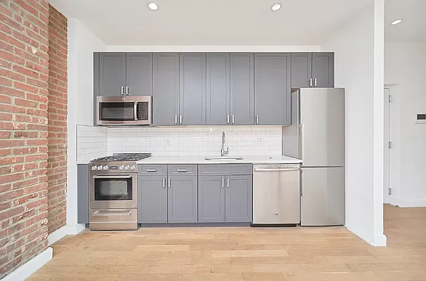 Rented by Living New York | media 2