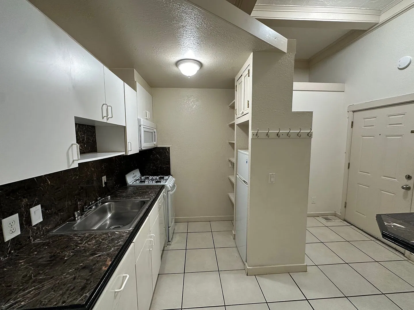 10701 San Pablo Ave — Photo 4