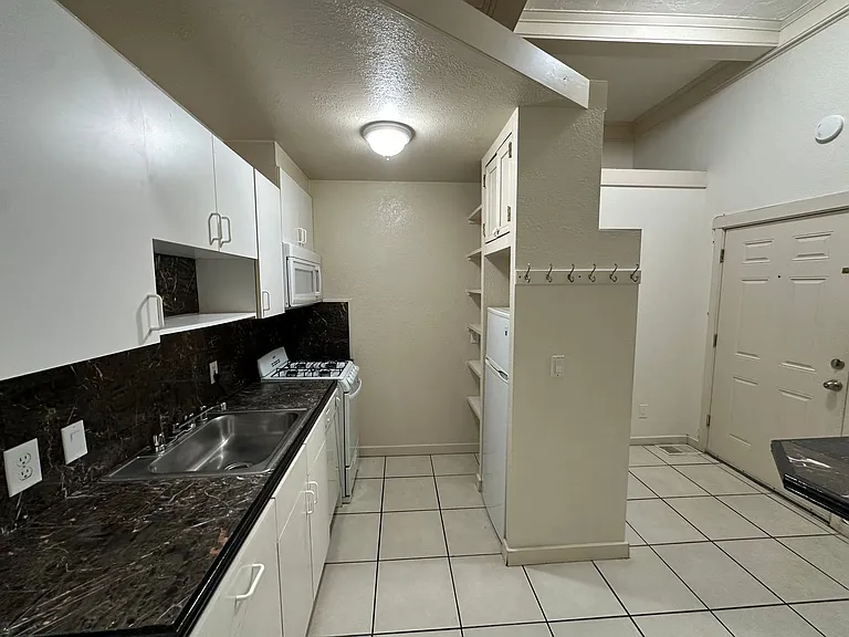 10701 San Pablo Ave — Photo 30
