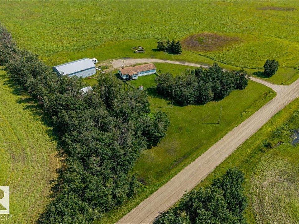 1st image of 54115 Range Road 270