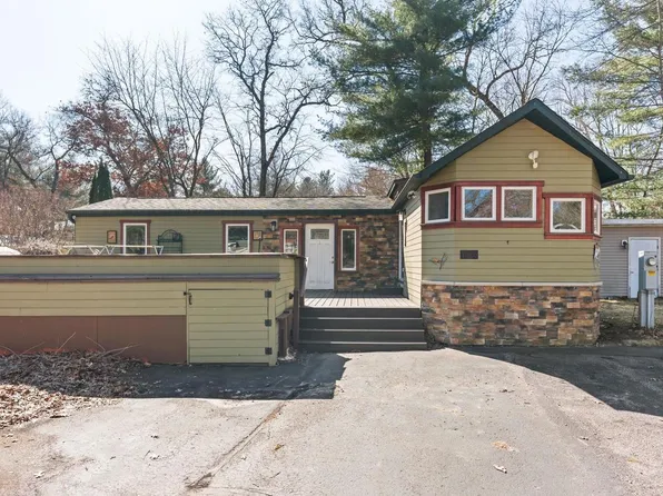 140 Sugar Maple Circle #179, Wisconsin Dells, WI 53965