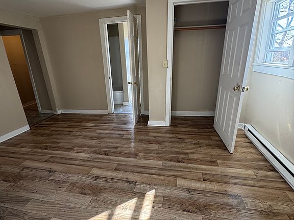 3rd image of 301 C St #1