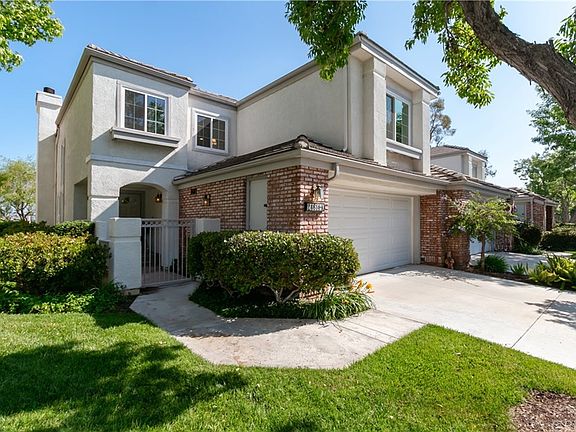 2nd image of 24614 Brighton Dr Unit A