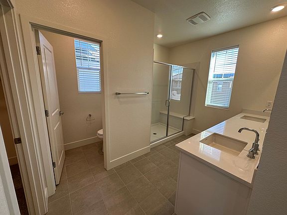 4th image of 2056 Marina Dr