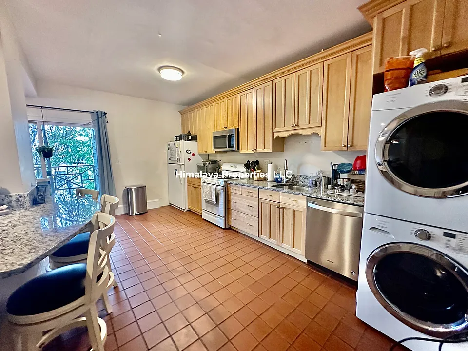 5 Sachem St #2
