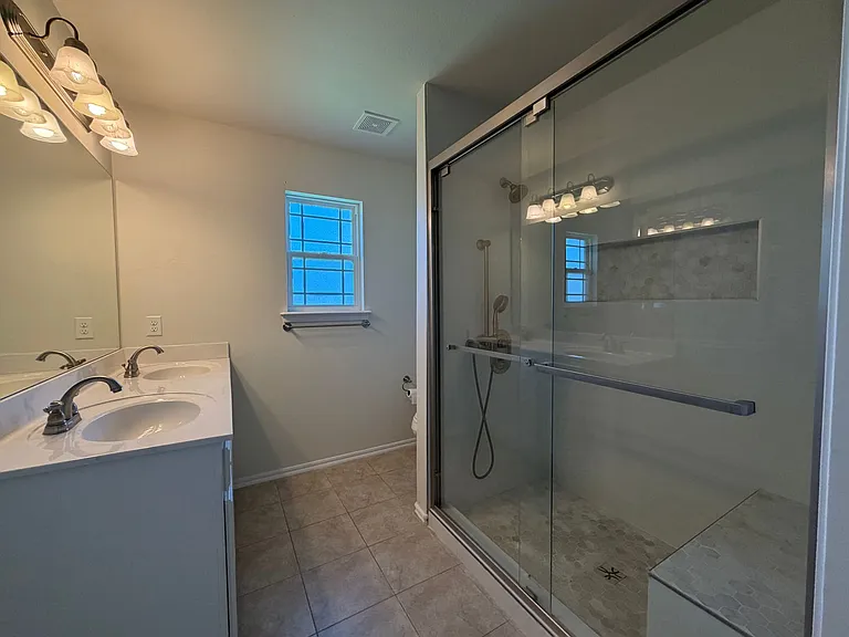 10363 S Nathan St — Photo 24