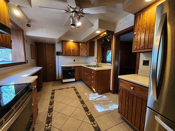 5th image of 2023 Linwood Ave