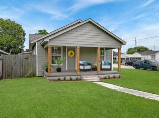 1300 Hawthorne St #A, Baytown, TX 77520