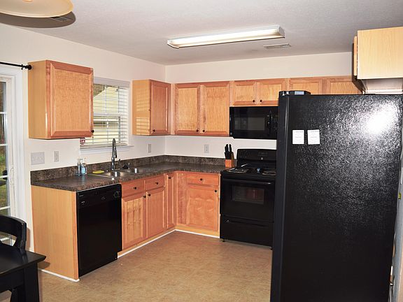 Clean, bright kitchen