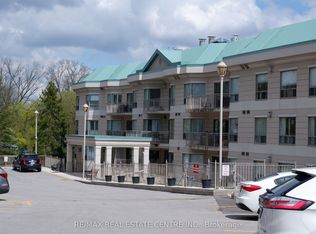 24 Chapel St #105, Halton Hills, ON L7G6A7