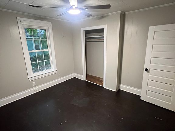 4th image of 1511 Highland Ave
