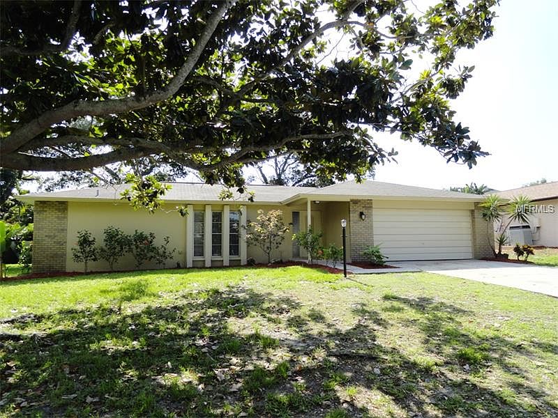 1st image of 8176 Coachlight Cir