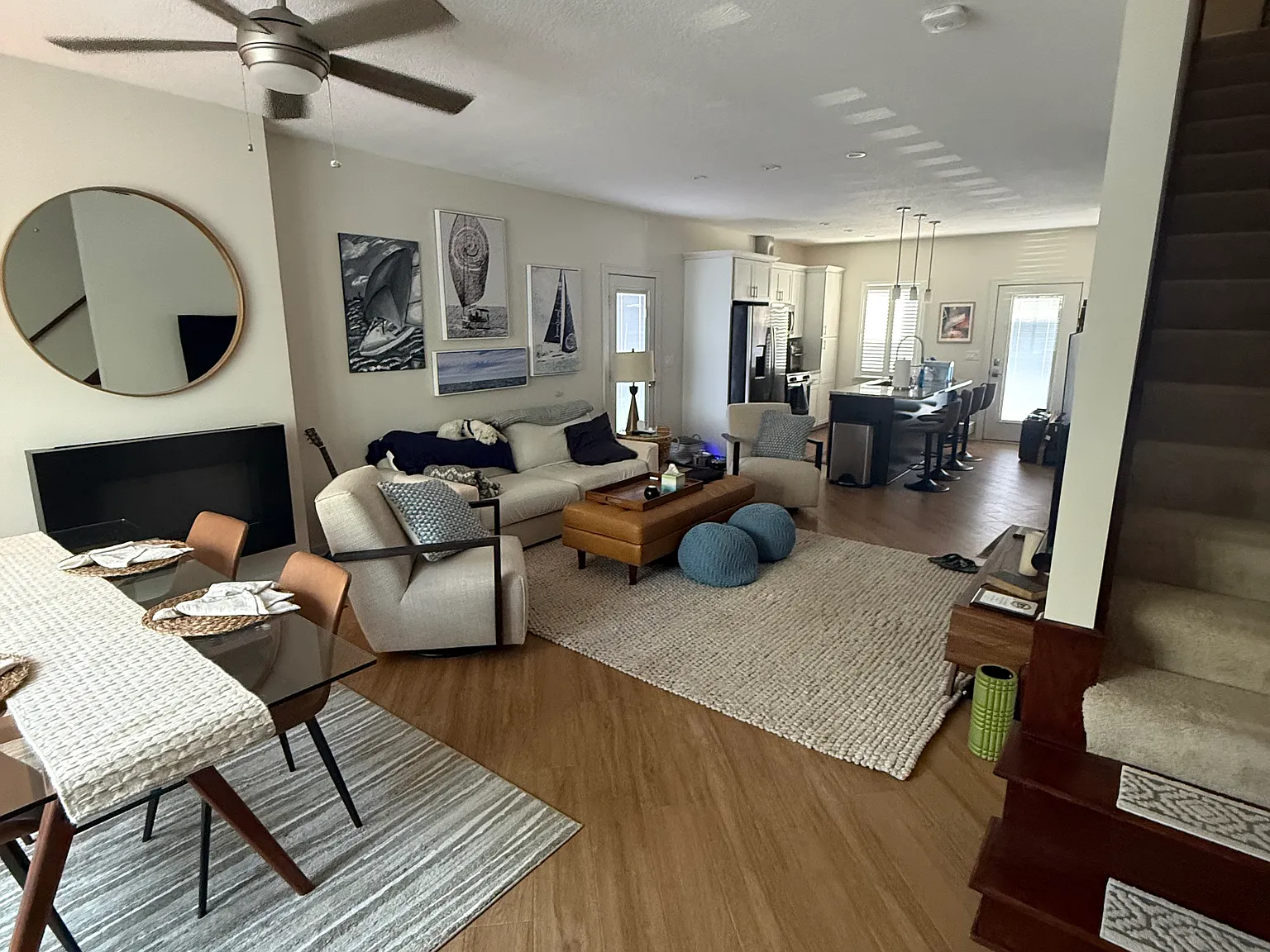2 bed, 1544 sqft, $3,000 — Photo 2