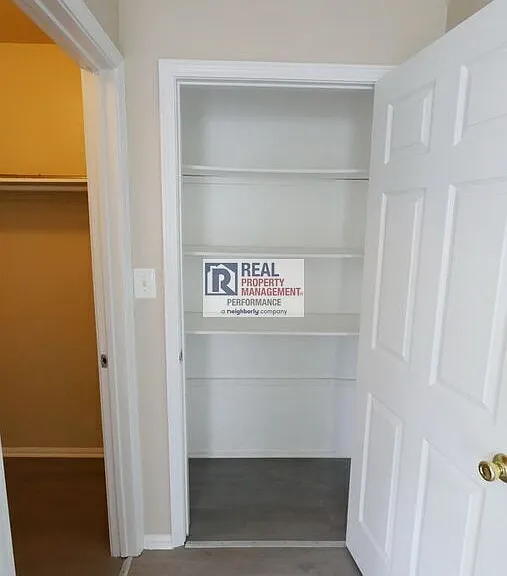 17 Lexington Ct — Photo 18