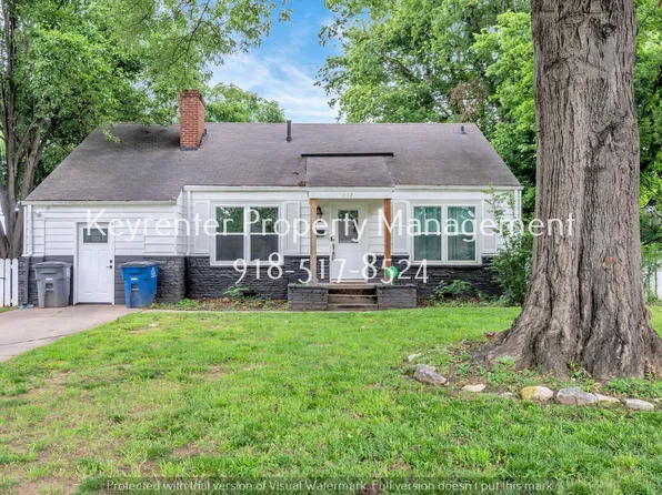 217 E 33rd Pl, Tulsa, OK 74105