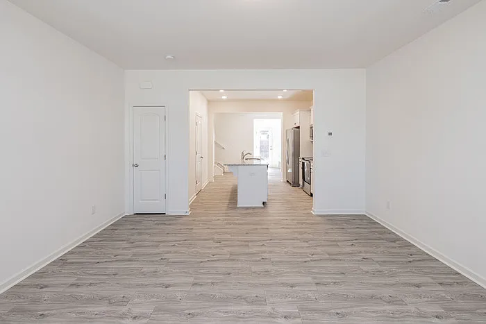 2 bed, 2.5 bath, 1256 sqft, $1,650 — Photo 4