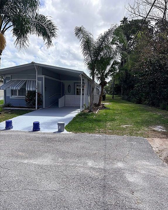 1st image of 19 La Costa Ln