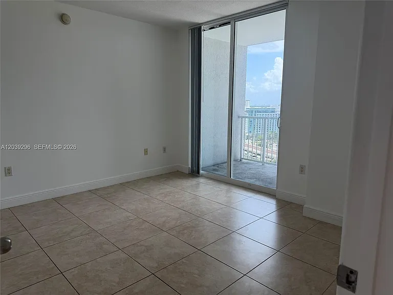 1250 S Miami Ave #1607 — Photo 6