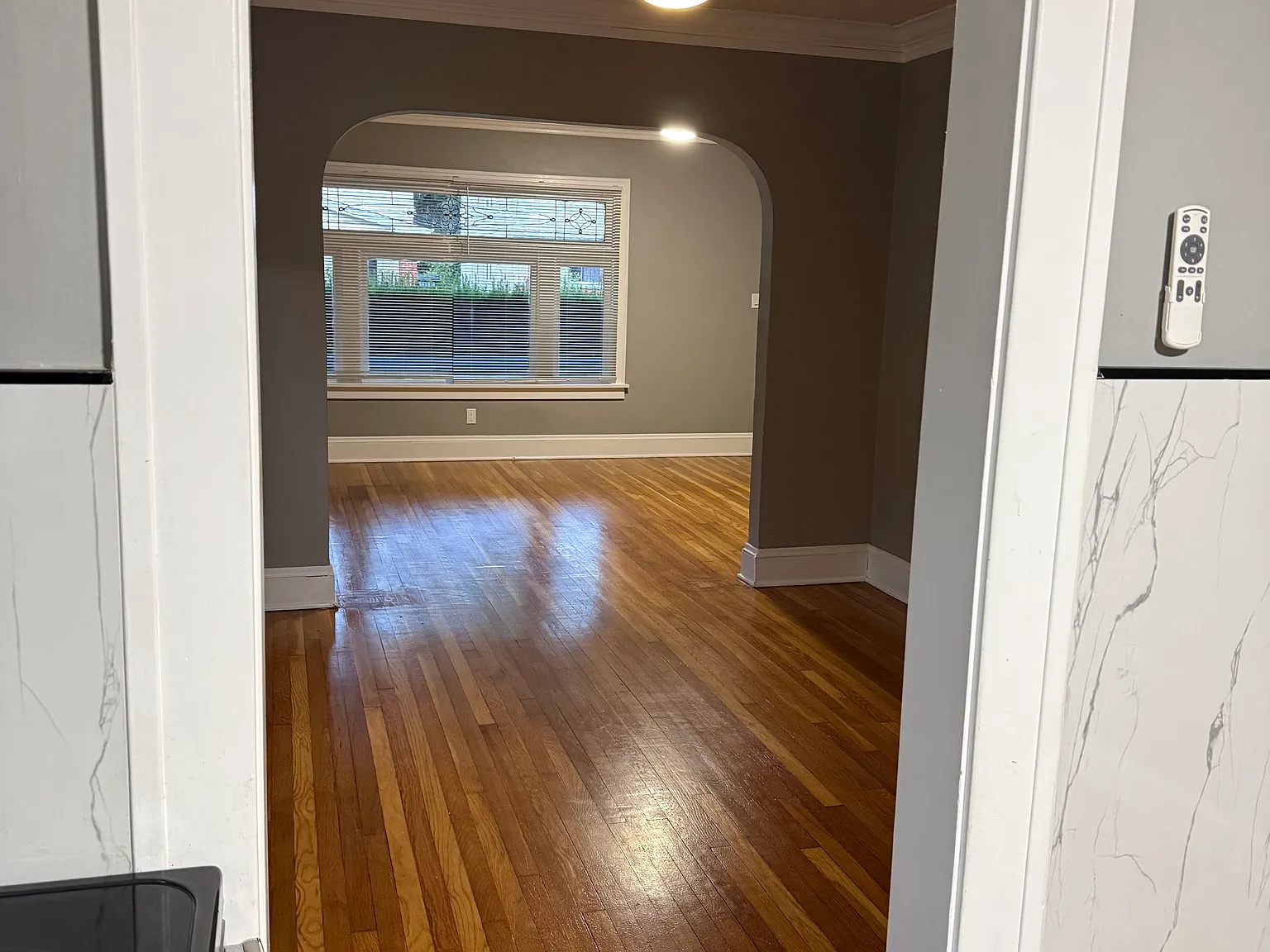 3 bed, 1300 sqft, $1,700 — Photo 4