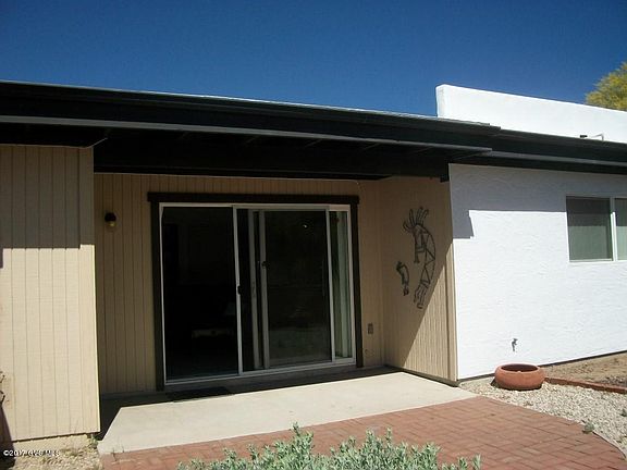 3rd image of 354 N Calle Del Chancero