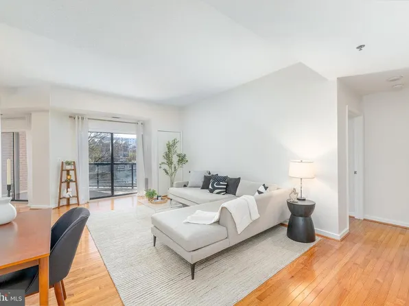 2515 Boston St Unit 201, Baltimore, MD 21224