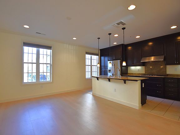 5th image of 4709 Rimini Ct