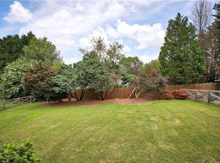 380 Saddle Lake Dr, Roswell, GA 30076