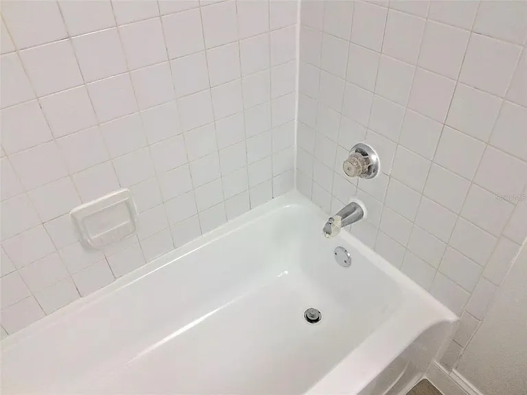 232 Afton Sq #309 — Photo 25