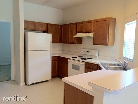 2nd image of 6723 Lake Camden Way