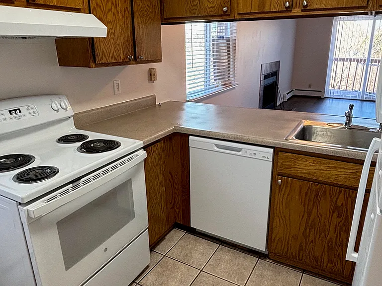 6708 Dublin Loop W #4D — Photo 3