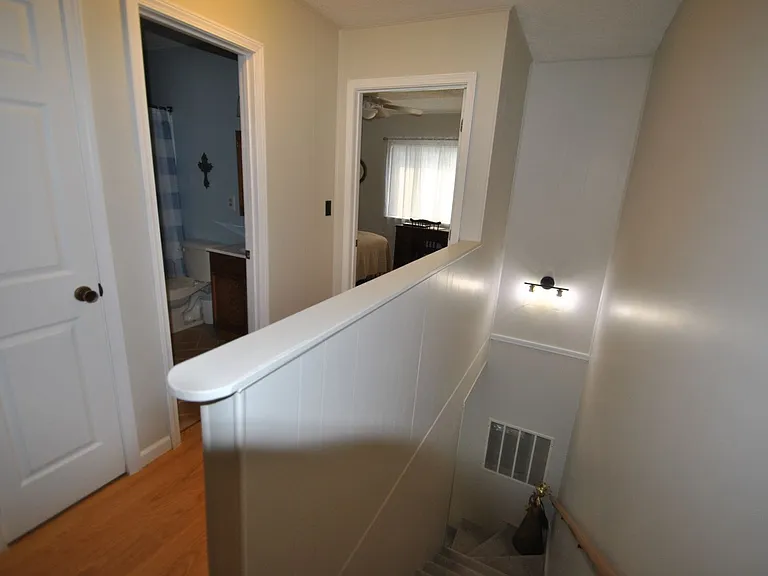 70 Wilshire Heights Dr — Photo 6