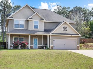 132 Lee Road 2129, Valley, AL 36854