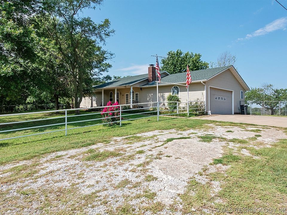 12715 N 410th Rd, Hulbert, OK 74441 MLS 2323405 Zillow
