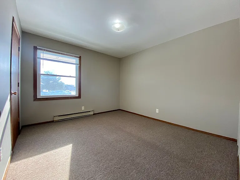 Eagle Rock Apartments — Photo 22