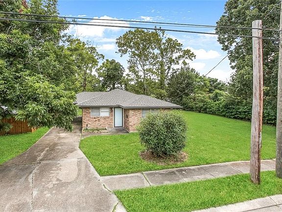 5th image of 1606 Pace Blvd