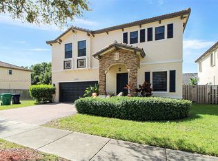 22760 SW 105th Ave, Miami, FL 33170